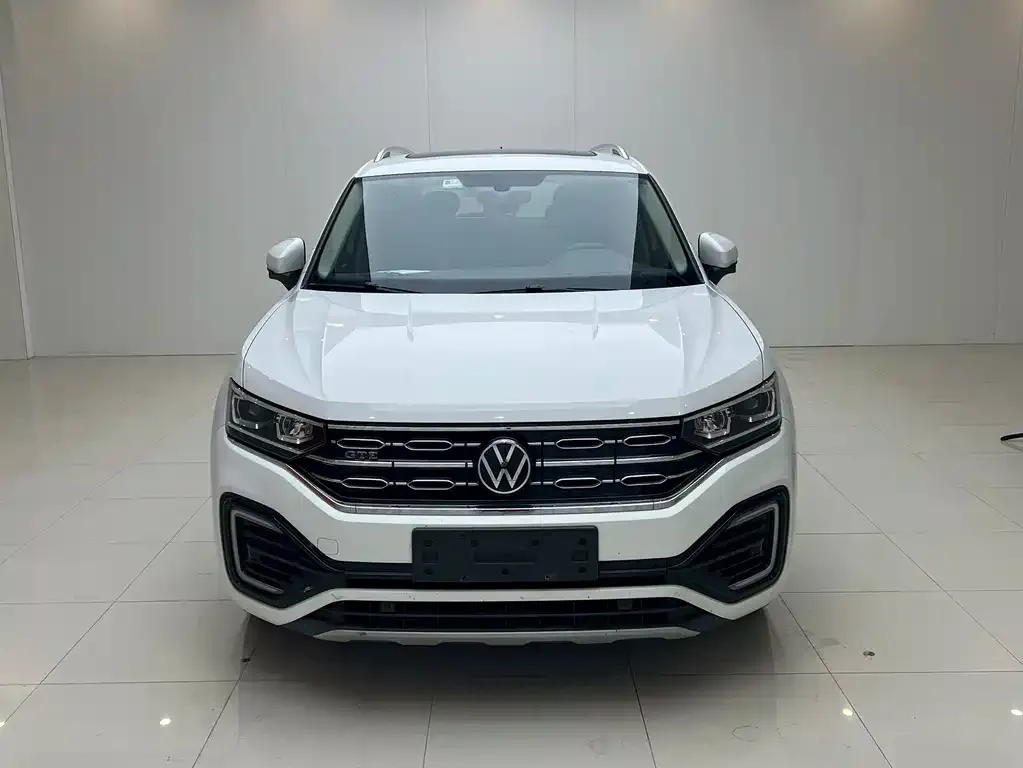 Volkswagen GTE PHEV 2022 из CN, фото 2