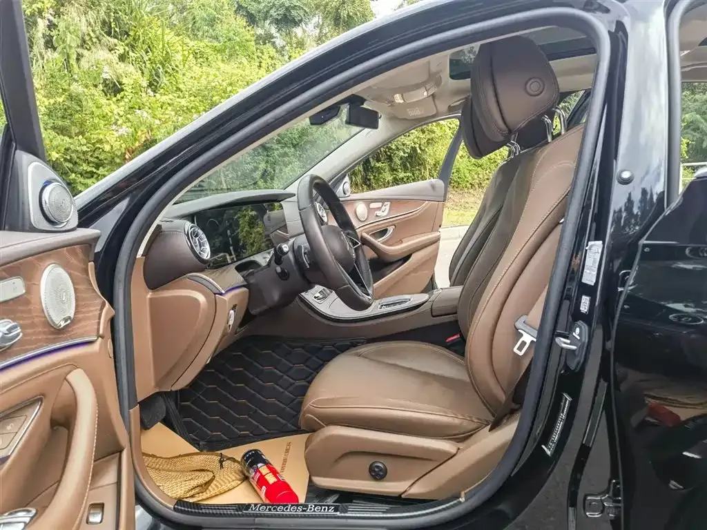 Mercedes-Benz E-Class 2023 из CN, фото 9