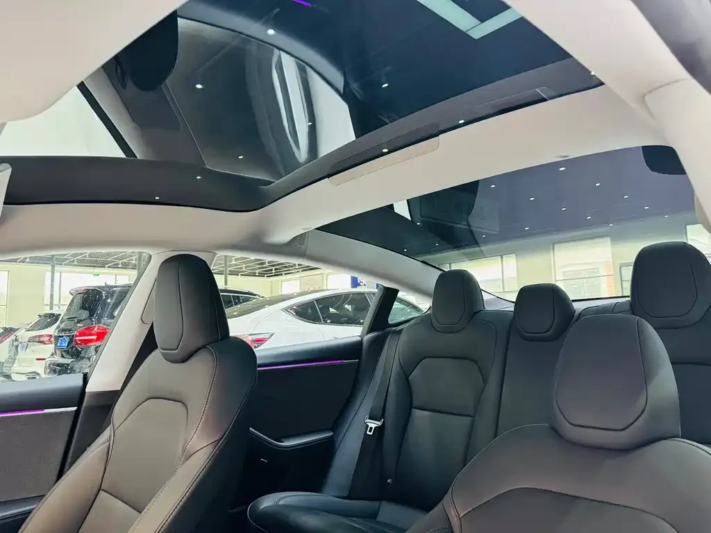 Tesla Model 3 2024 из CN, фото 10
