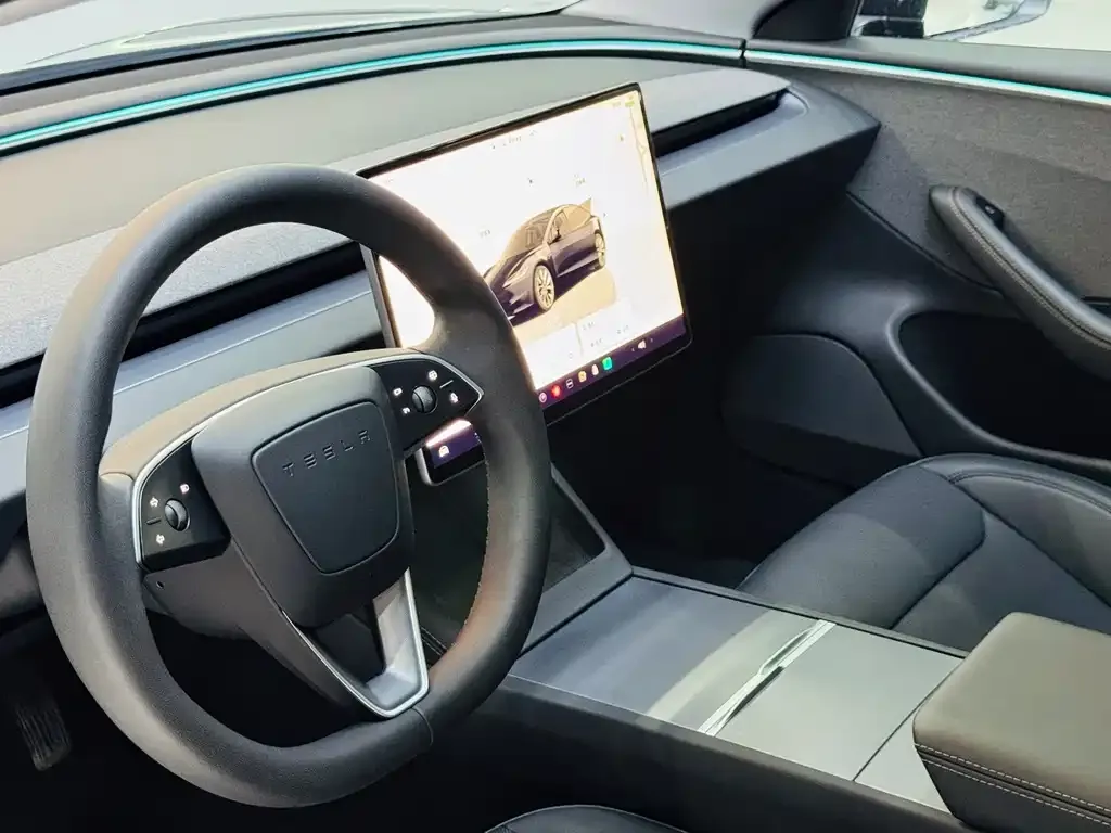 Tesla Model 3 2024 из CN, фото 5