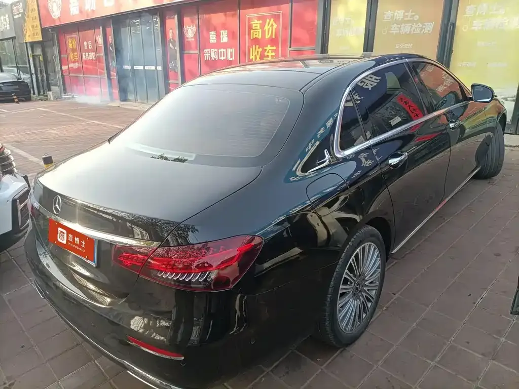 Mercedes-Benz E-Class 2023 из CN, фото 3