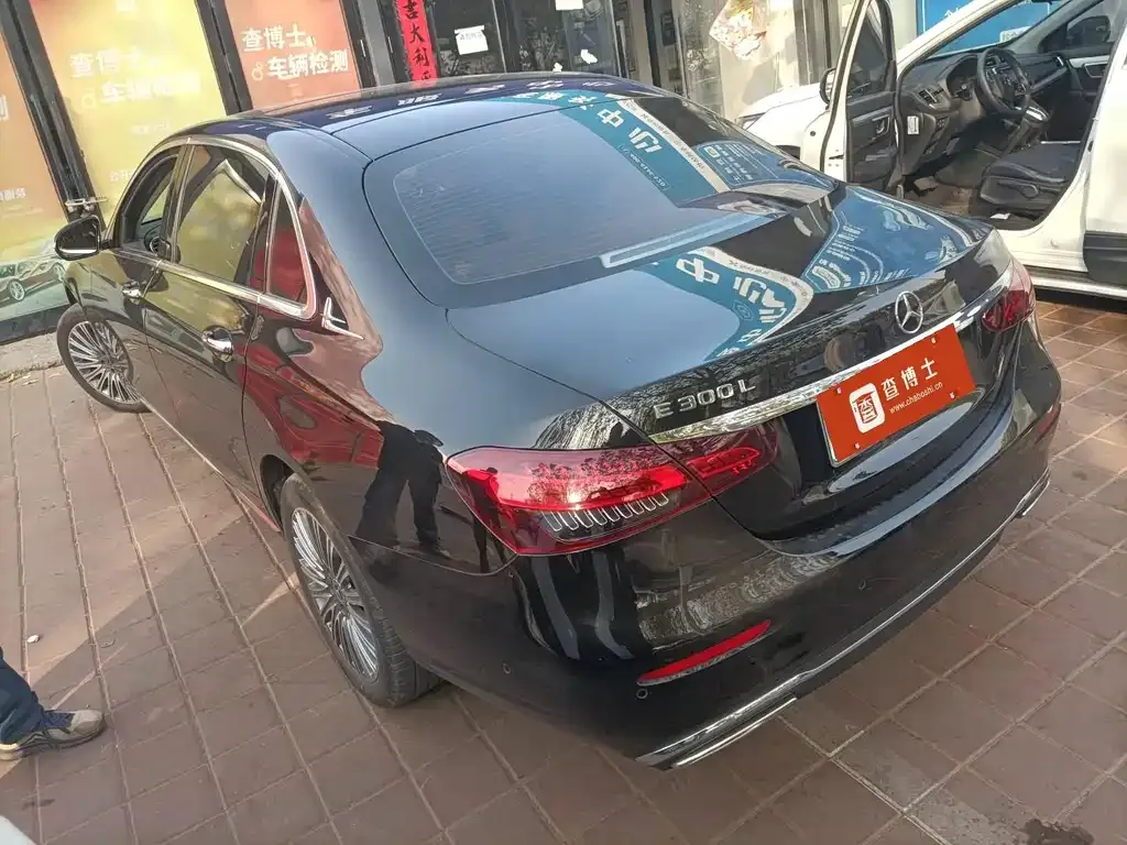 Mercedes-Benz E-Class 2023 из CN, фото 4