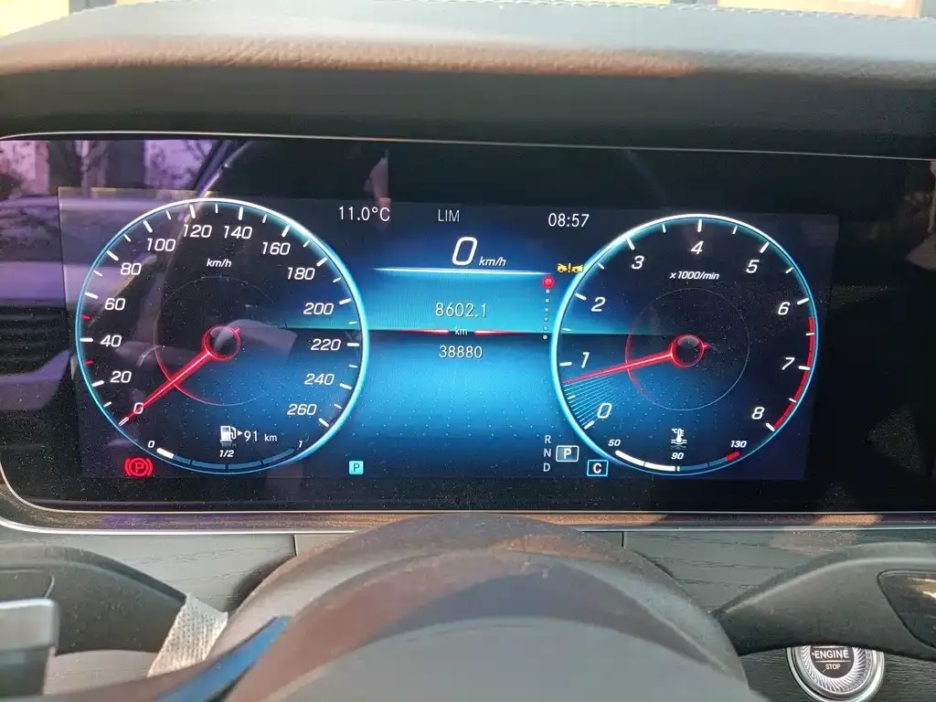 Mercedes-Benz E-Class 2023 из CN, фото 6