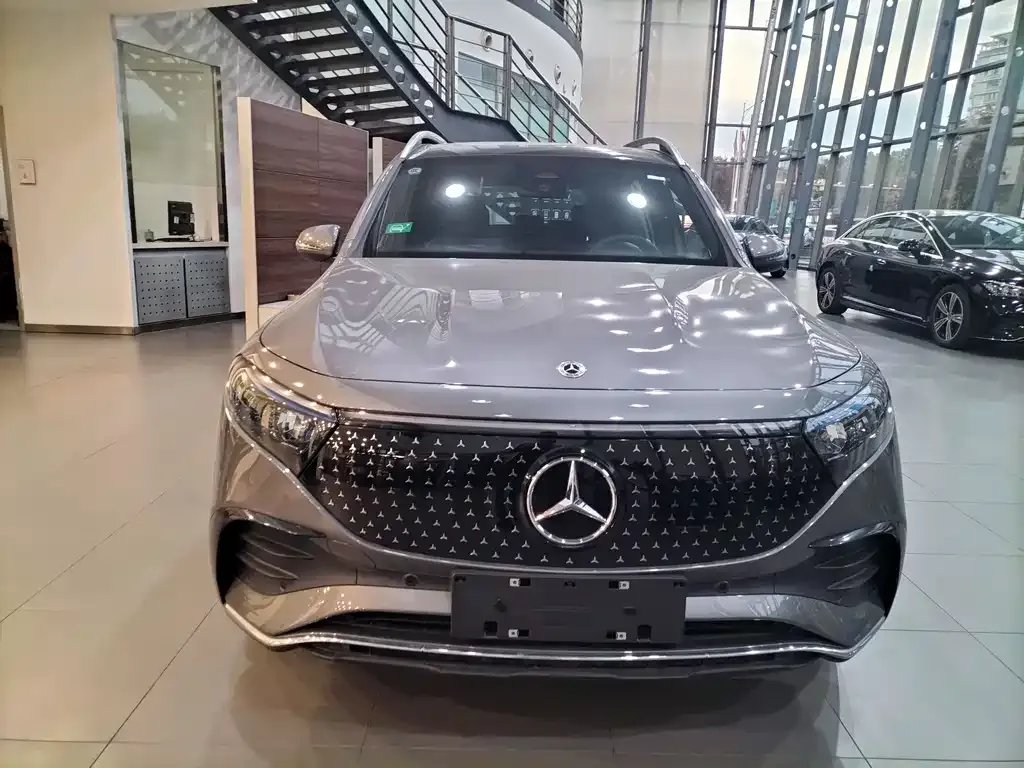 Mercedes-Benz EQB 2025 из CN, фото 1