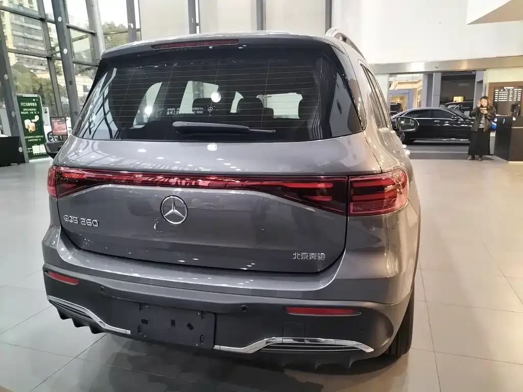 Mercedes-Benz EQB 2025 из CN, фото 5