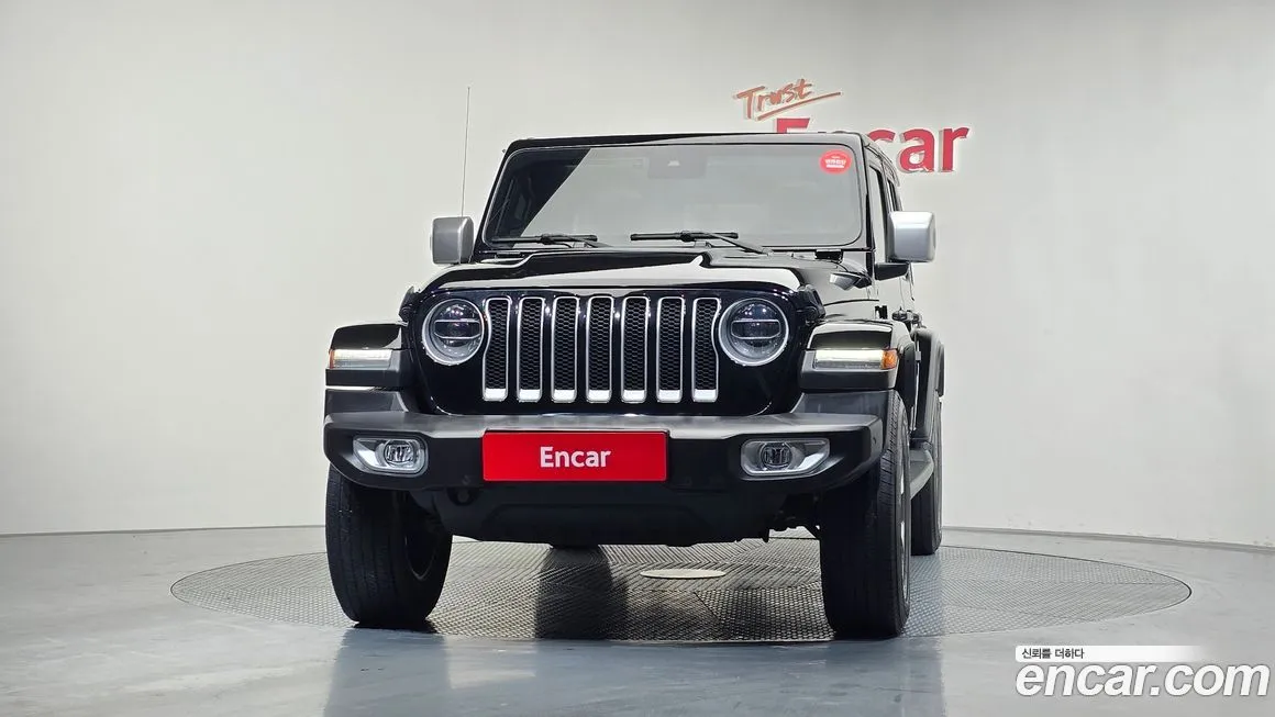 Jeep Wrangler 2022 из KR, фото 3