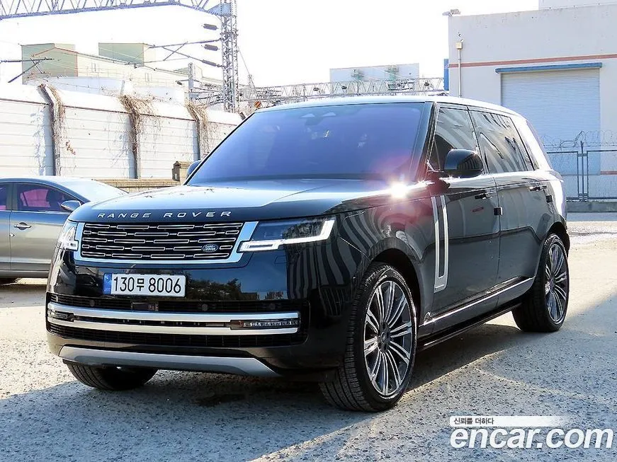 Land Rover Range Rover 2023 из KR, фото 2