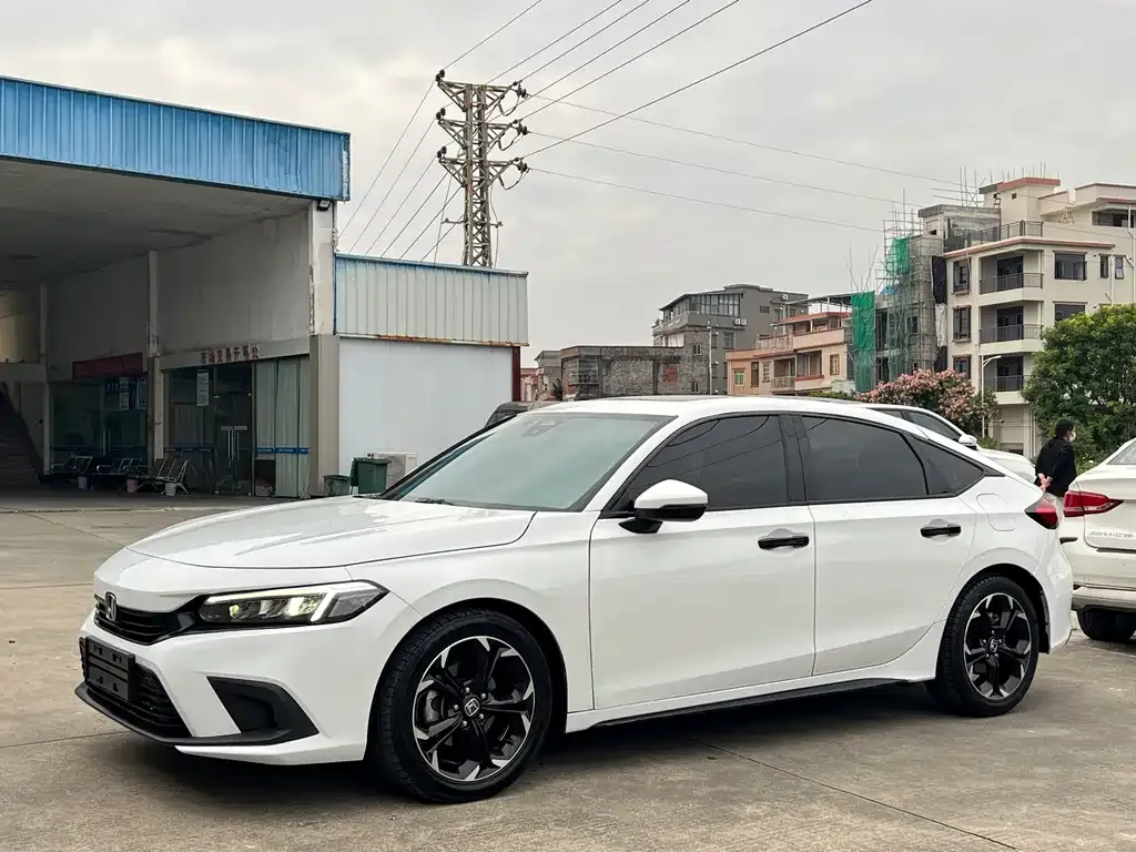 Honda Civic 2023 из CN, фото 1