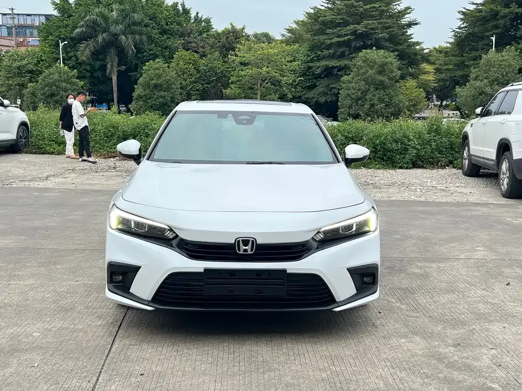 Honda Civic 2023 из CN, фото 2