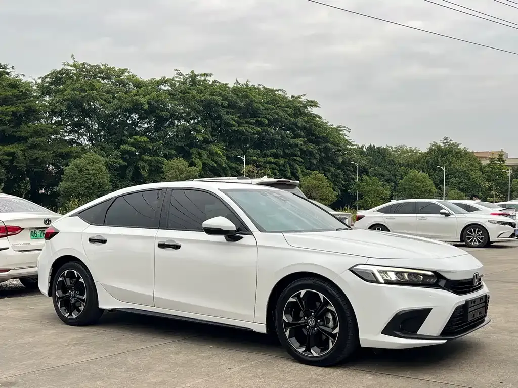 Honda Civic 2023 из CN, фото 3