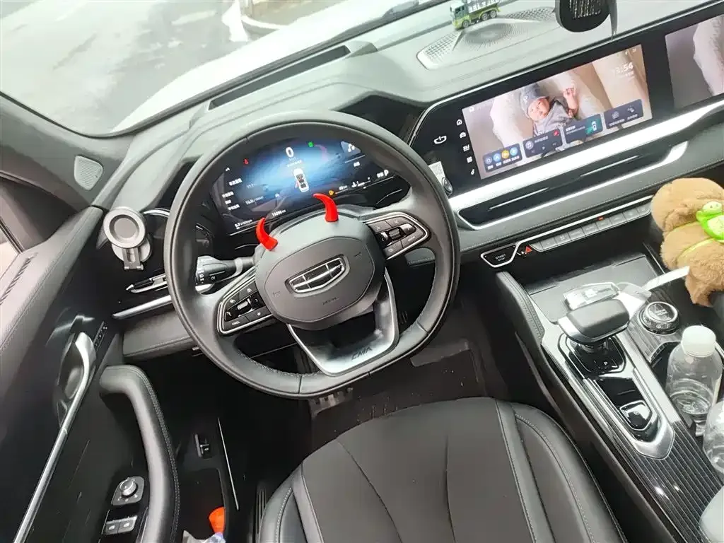 Geely Xingyue L 2024 из CN, фото 3