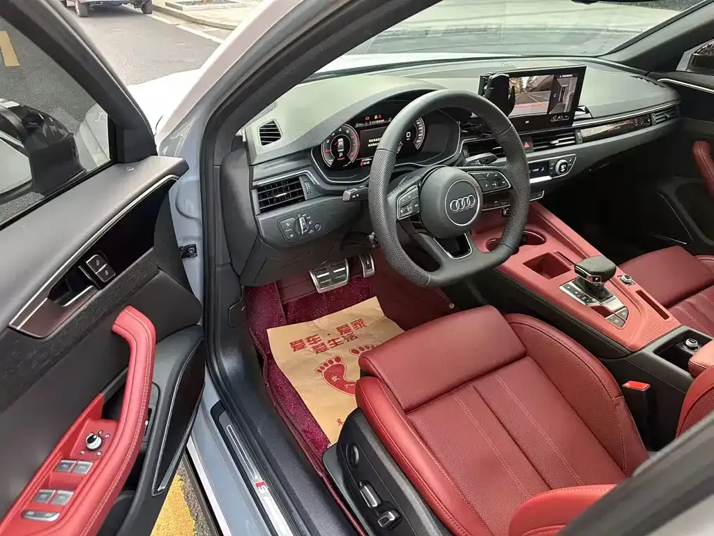 Audi A4L 2025 из CN, фото 10