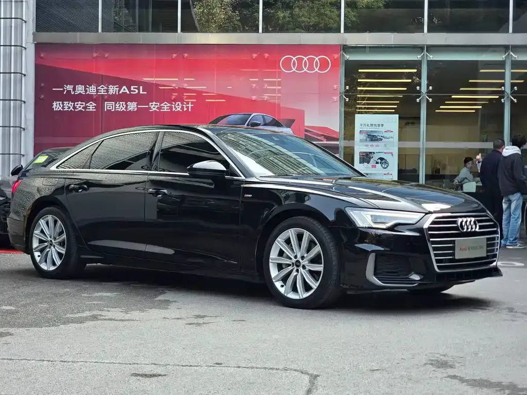 Audi A6L 2022 из CN, фото 4