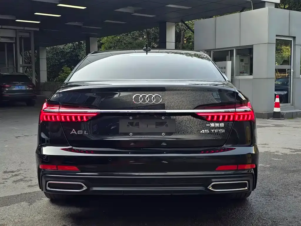 Audi A6L 2022 из CN, фото 7