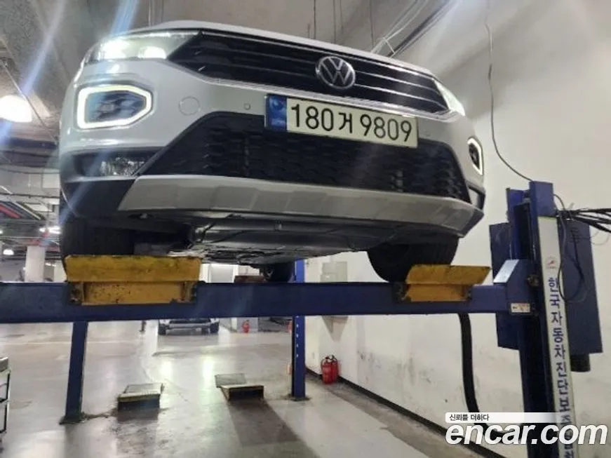 Volkswagen T-Roc 2021 из KR, фото 1