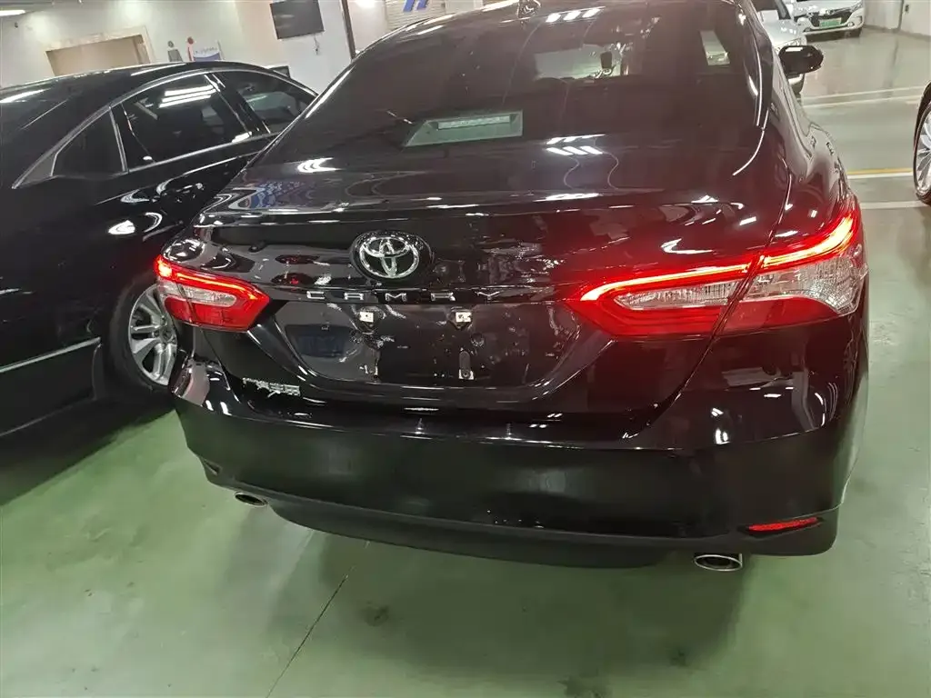 Toyota Camry 2023 из CN, фото 6