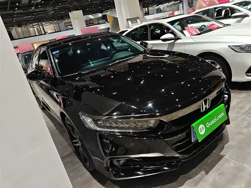 Honda Accord — фото 4