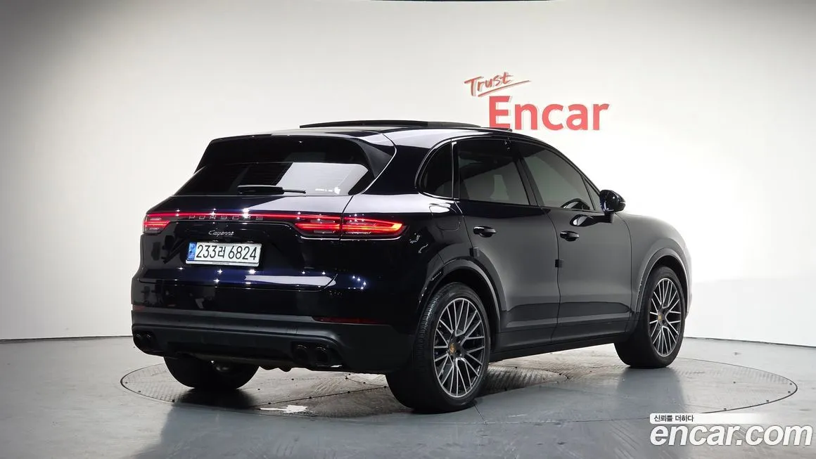 Porsche Cayenne 2023 из KR, фото 2