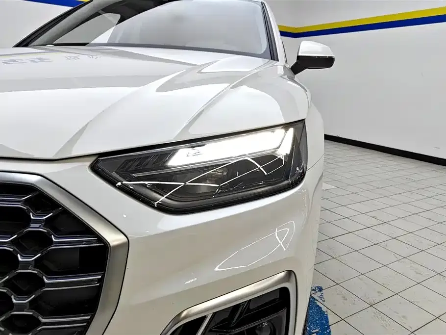 Audi Q5L 2021 из CN, фото 5