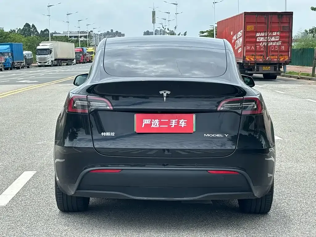Tesla Model Y 2022 из CN, фото 8