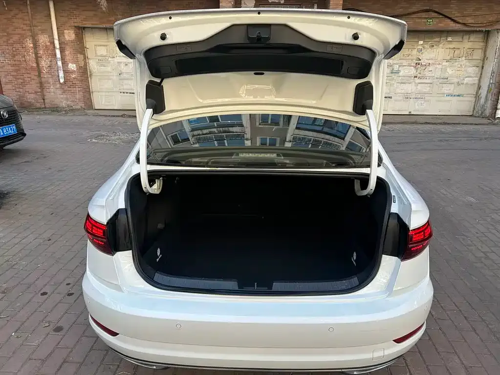 Volkswagen Sagitar 2021 из CN, фото 7