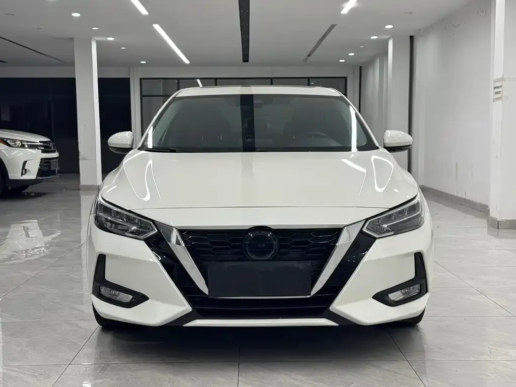 Nissan Sylphy 2022 из CN, фото 2