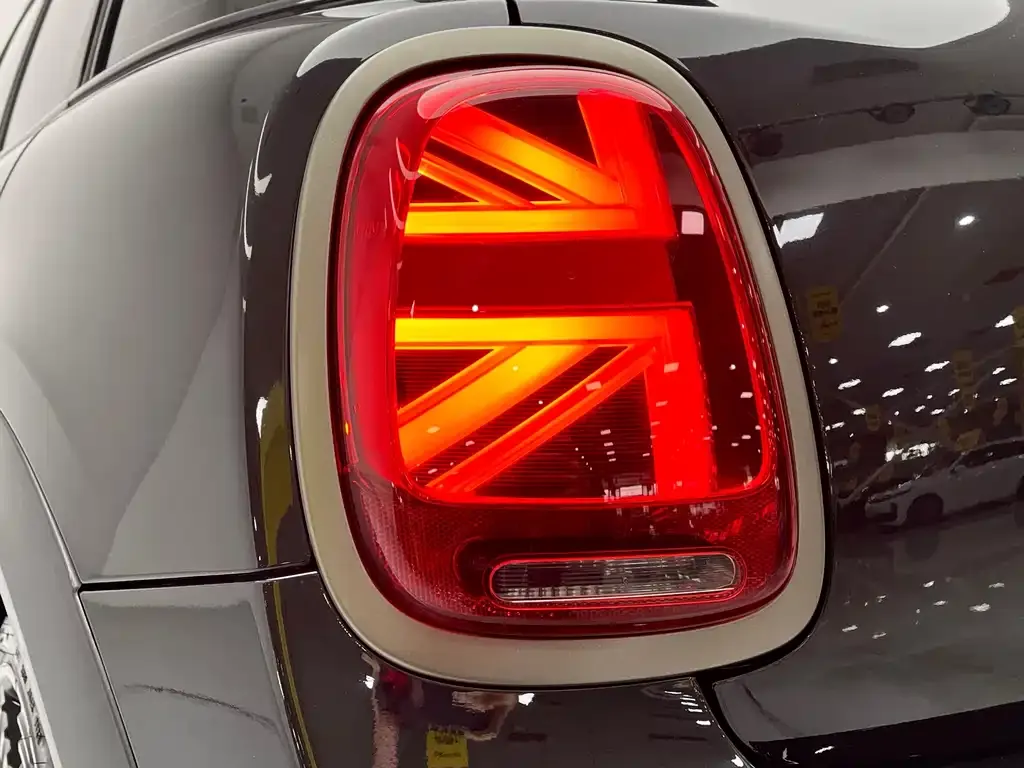 MINI Cooper (3-door) 2023 из CN, фото 5