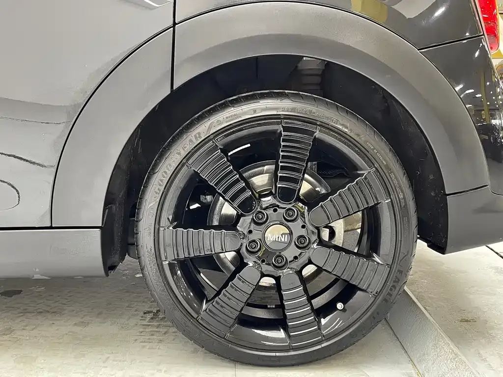 MINI Cooper (3-door) 2023 из CN, фото 6