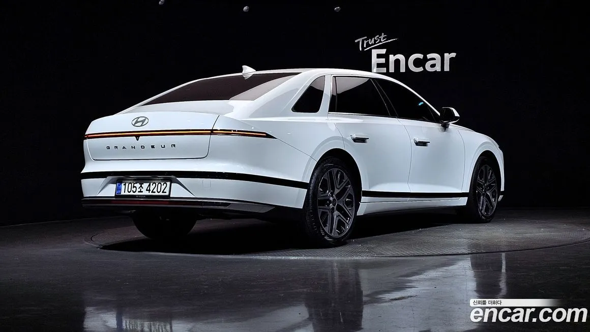 Hyundai Grandeur 2025 из KR, фото 2