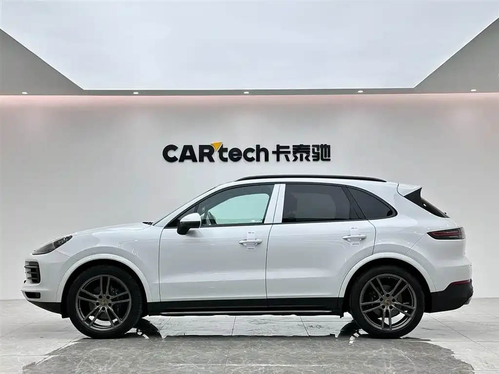 Porsche Cayenne — фото 2