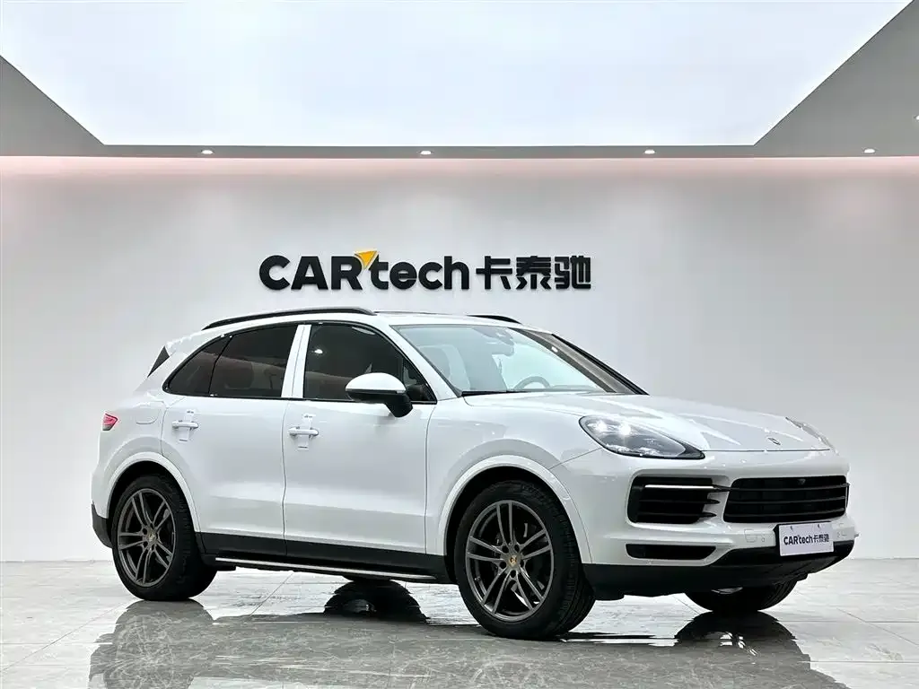 Porsche Cayenne — фото 6