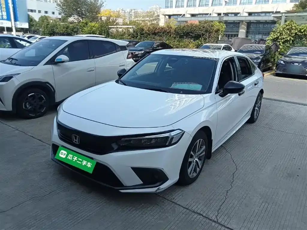Honda Civic 2023 из CN, фото 2