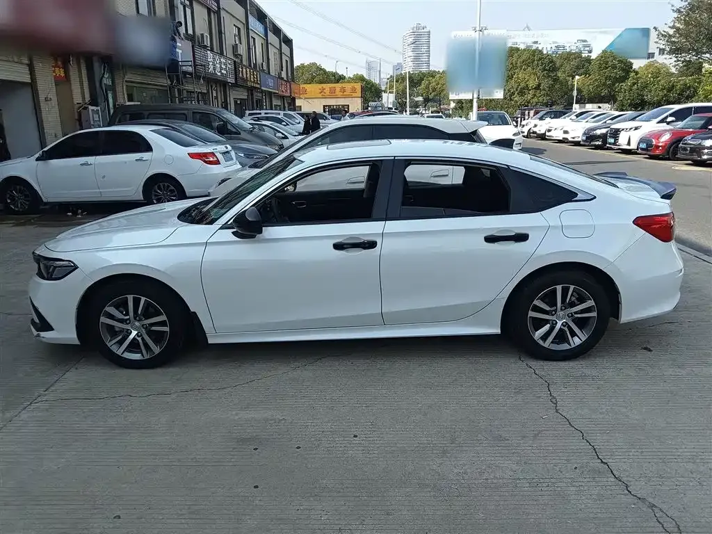 Honda Civic 2023 из CN, фото 5