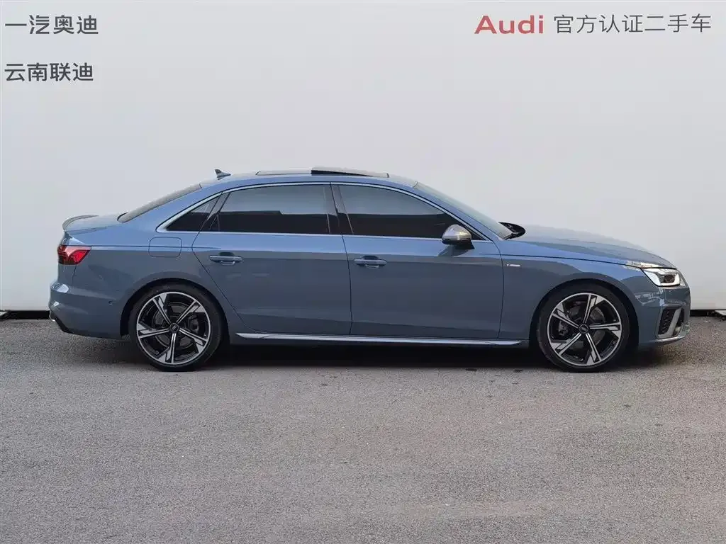 Audi A4L 2022 из CN, фото 3