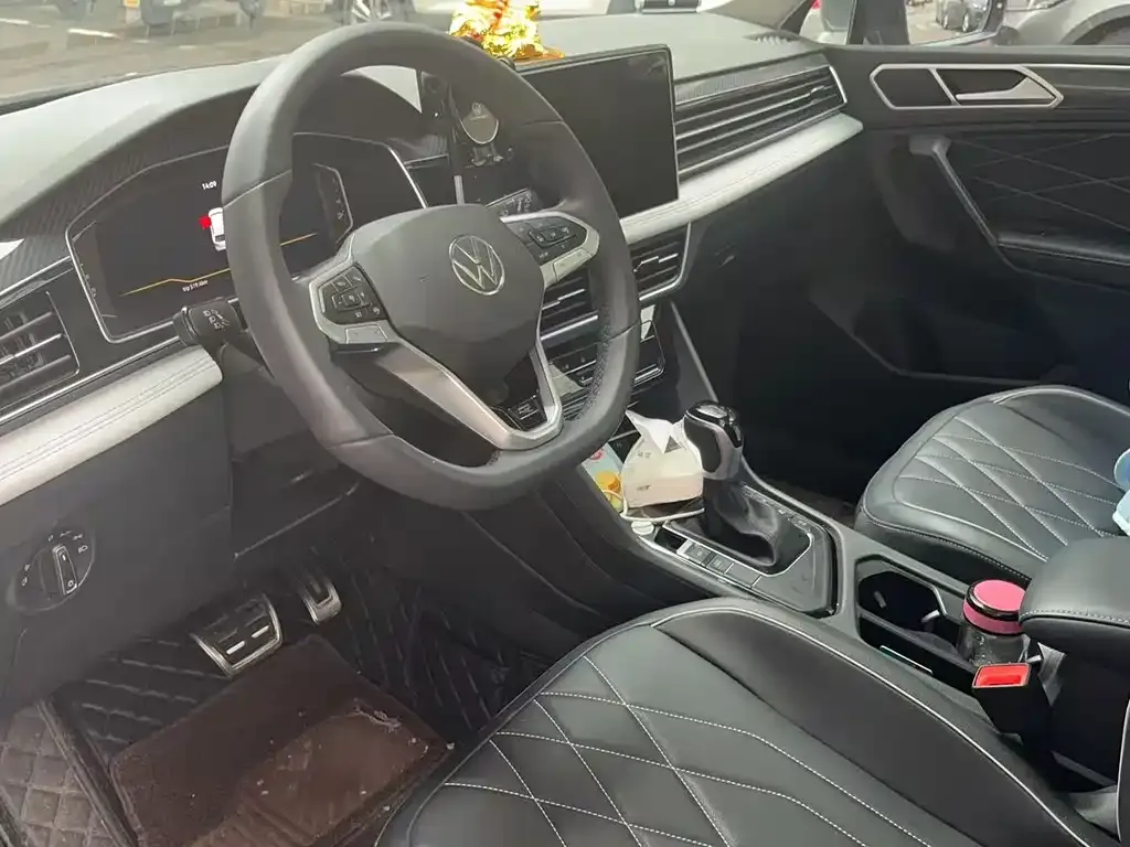 Volkswagen Tiguan L 2024 из CN, фото 5