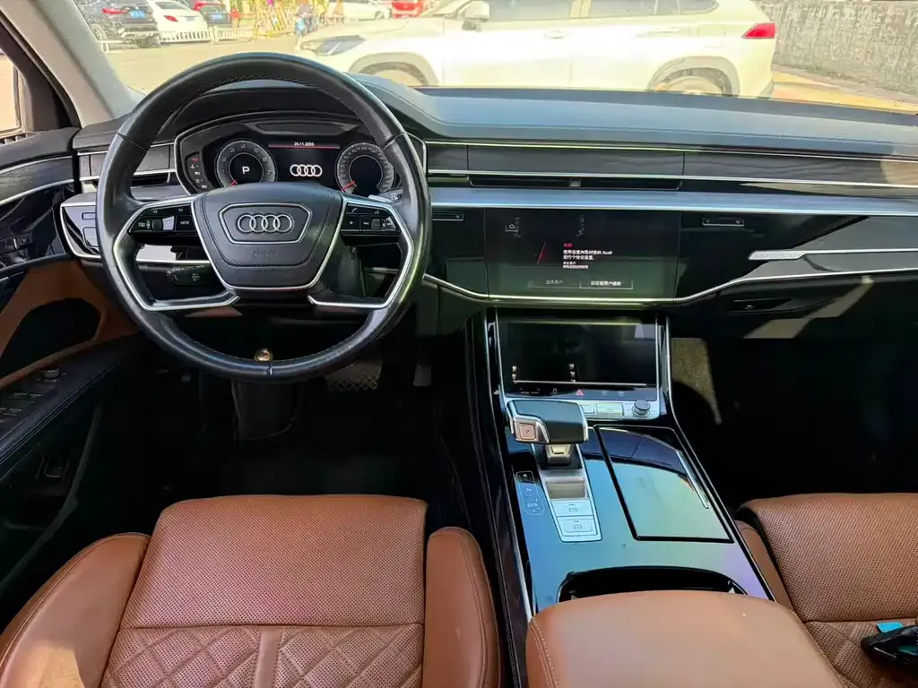 Audi A8 2024 из CN, фото 6