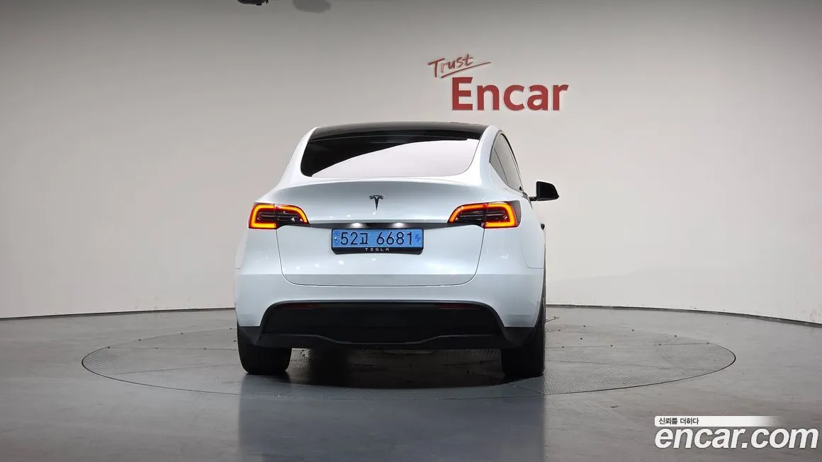 Tesla Model Y 2024 из KR, фото 4