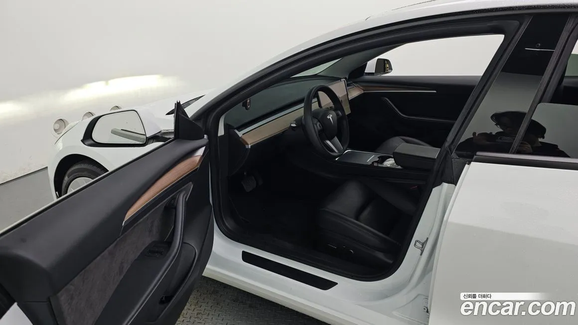 Tesla Model 3 2022 из KR, фото 10