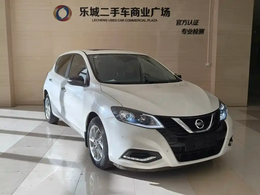 Nissan Tiida 2022 из CN, фото 3