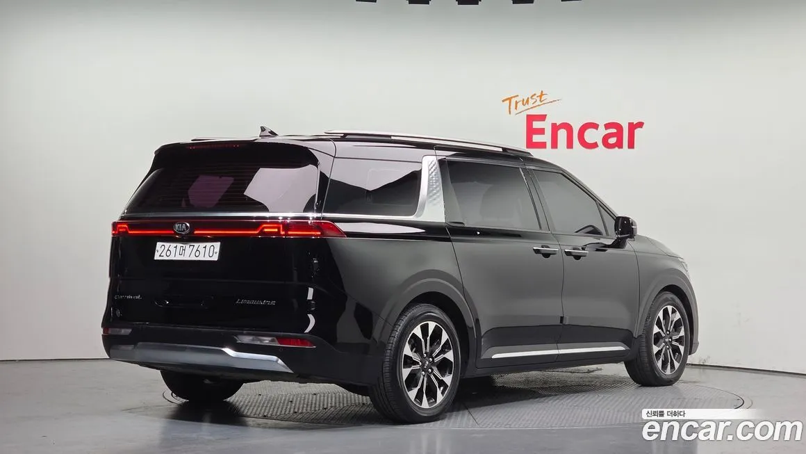 Kia Carnival 2021 из KR, фото 2