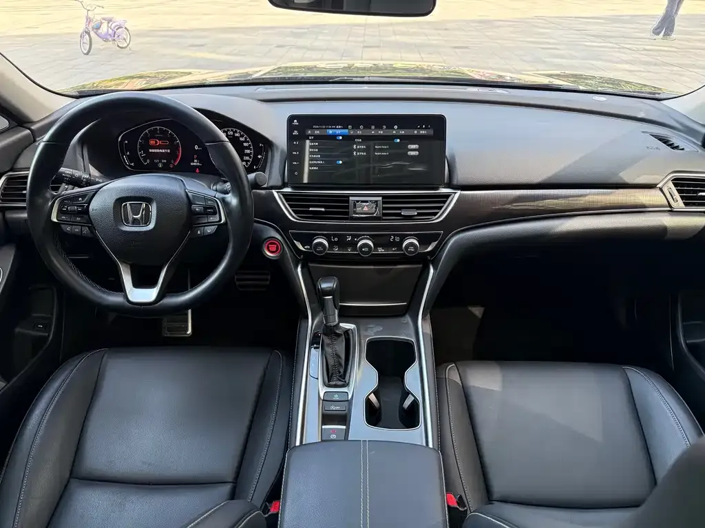 Honda Accord 2022 из CN, фото 9