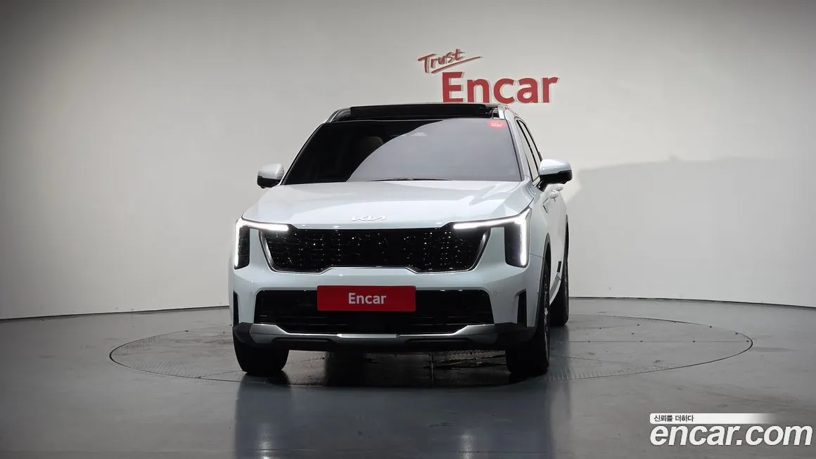 Kia Sorento — фото 3