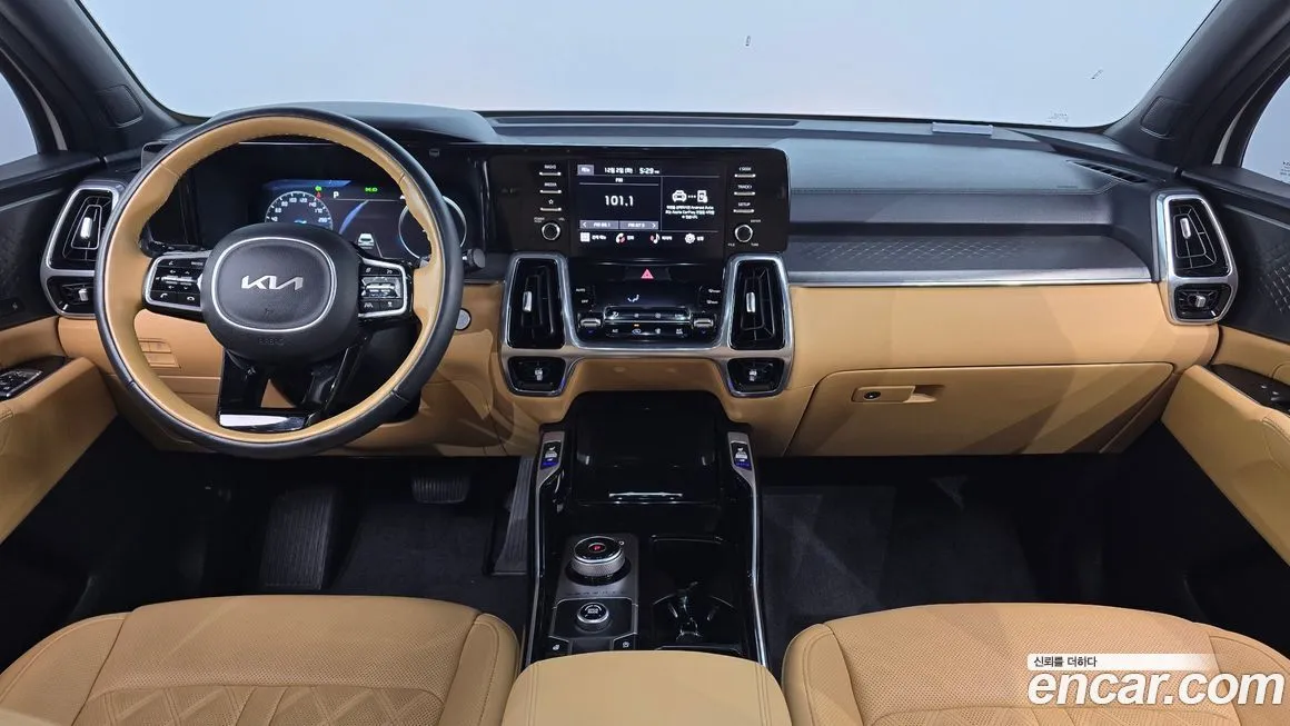 Kia Sorento — фото 7
