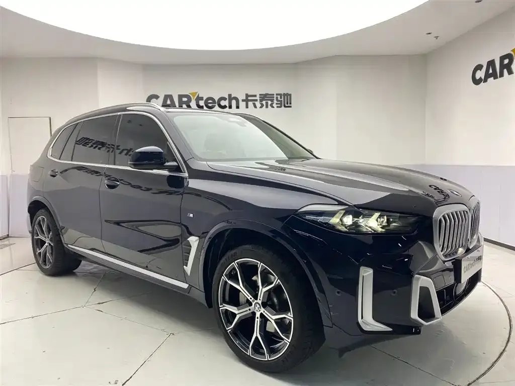 BMW X5 2024 из CN, фото 2