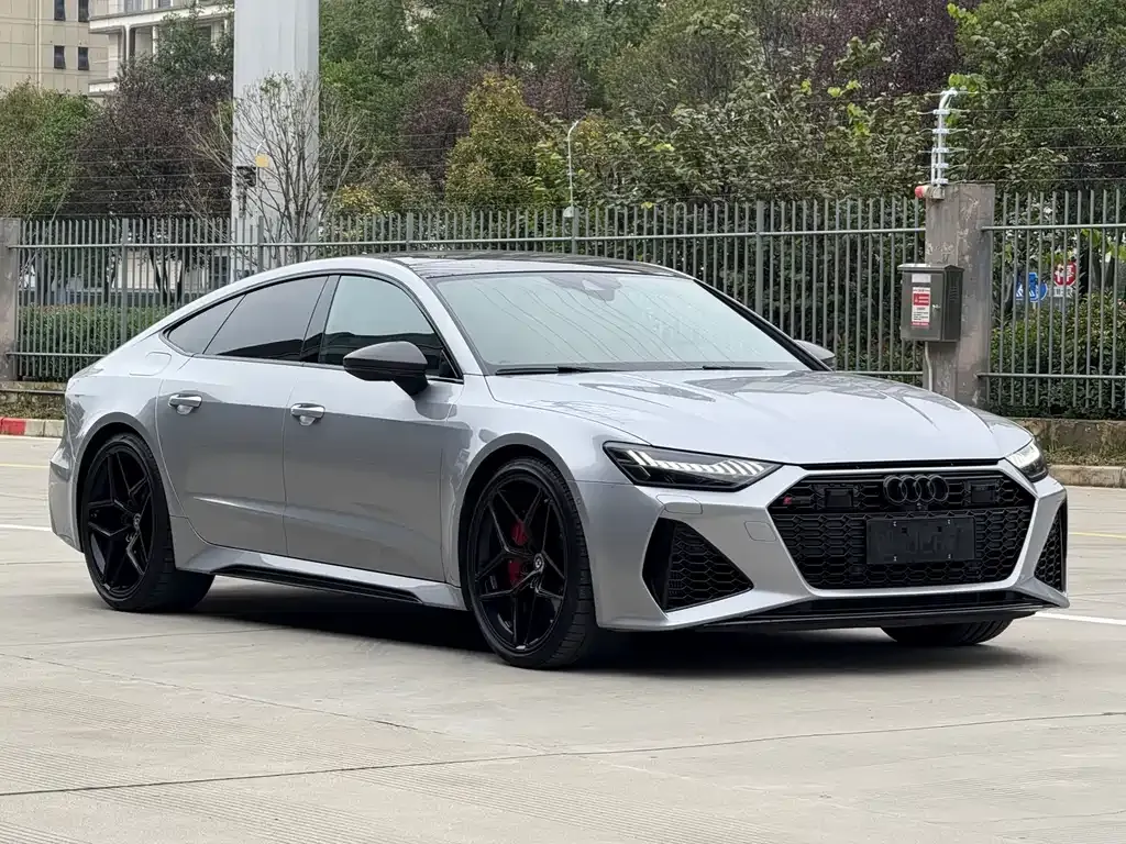 Audi RS 7 2021 из CN, фото 3