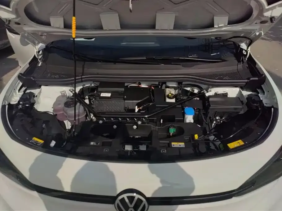 Volkswagen ID.4 X 2025 из CN, фото 10