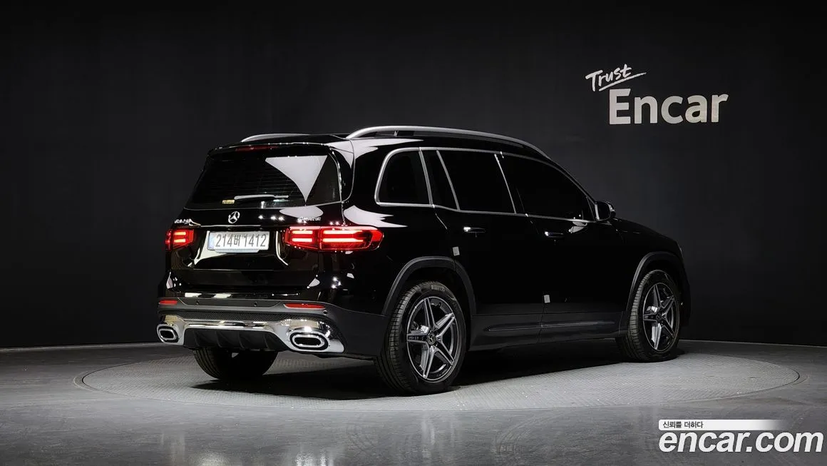 Mercedes-Benz GLB-Class — фото 2