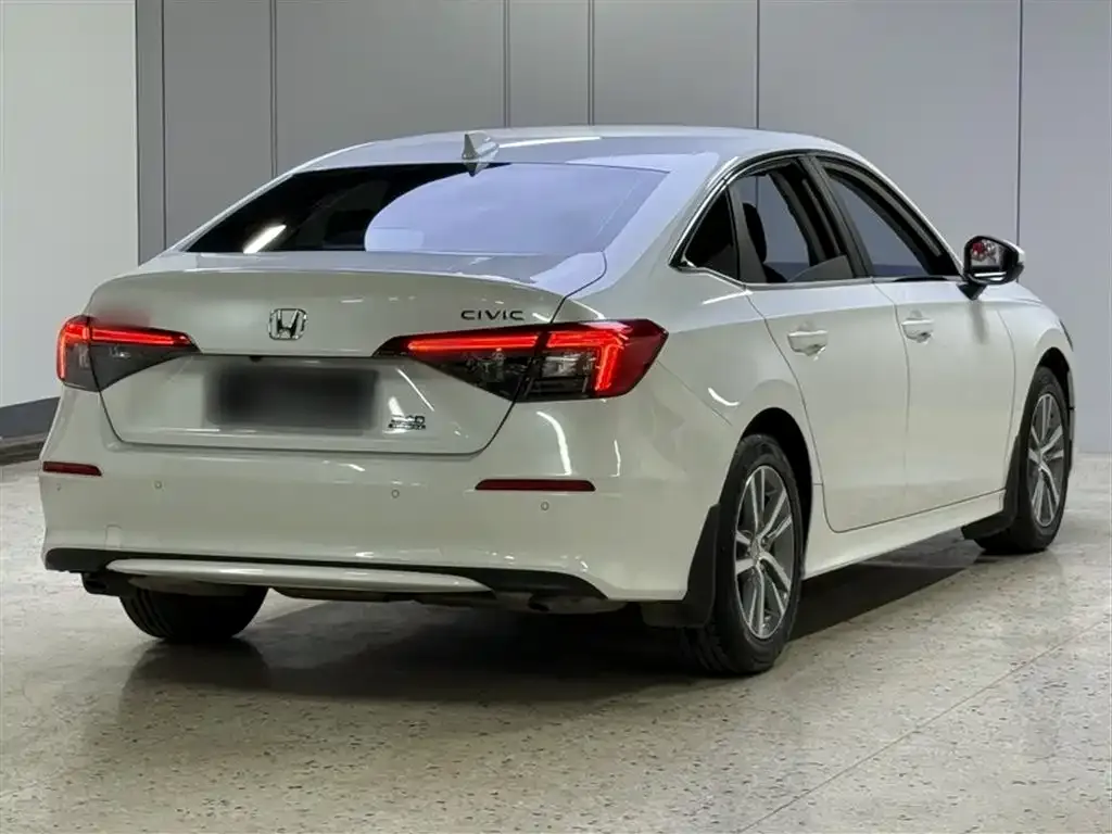 Honda Civic 2023 из CN, фото 10