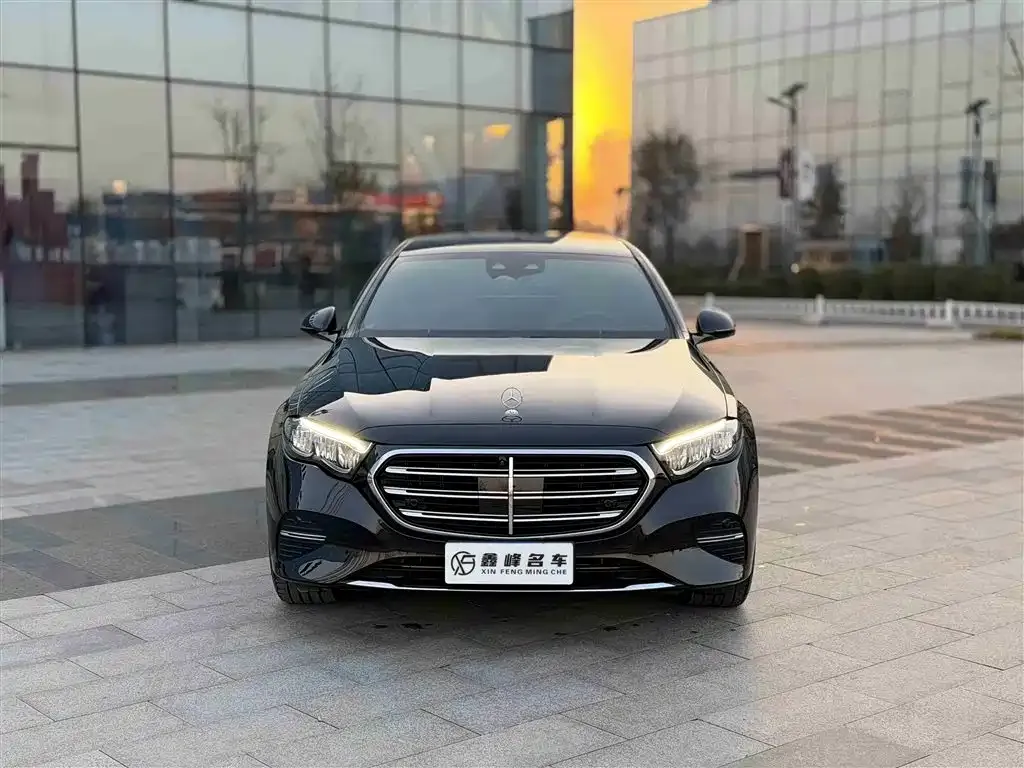 Mercedes-Benz E-Class 2024 из CN, фото 2