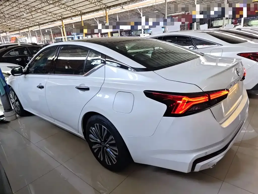 Nissan Teana 2023 из CN, фото 5